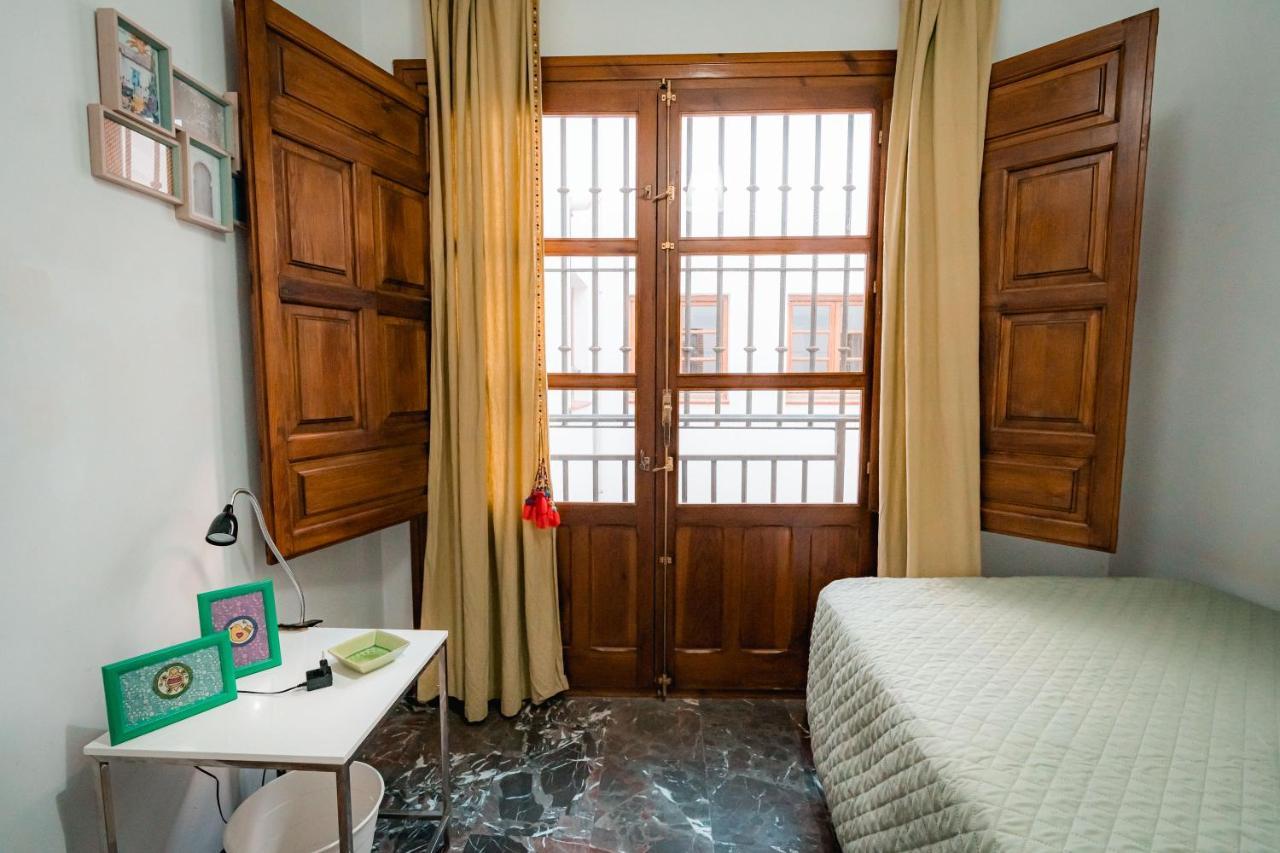Qh Gran Via 01 Apartment Granada Bagian luar foto