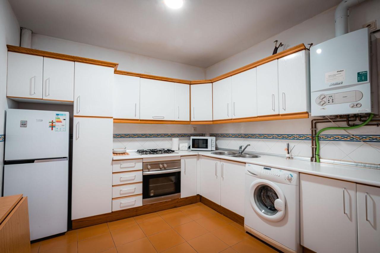 Qh Gran Via 01 Apartment Granada Bagian luar foto