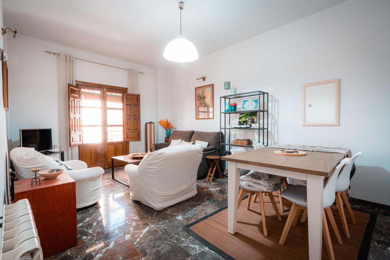 Qh Gran Via 01 Apartment Granada Bagian luar foto