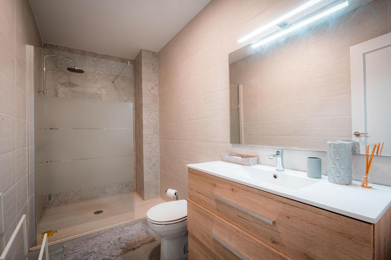 Qh Gran Via 01 Apartment Granada Bagian luar foto